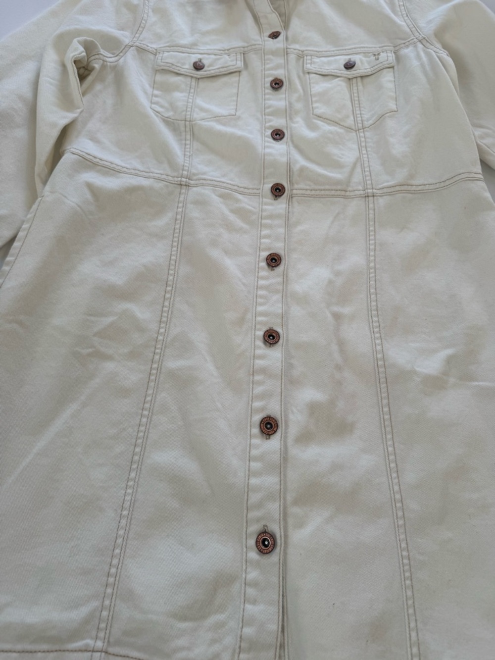 Frye Cream Button-Front Shirt - Picture 5 of 9